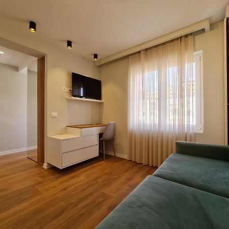 Adore - Modern Studio Tirana Exteriér fotografie